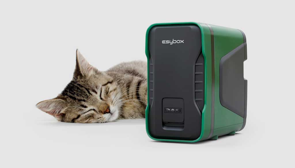 showing how purrfectly quiet a dab easybox pop is